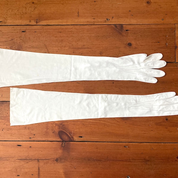 Vintage Above Elbow Evening Opera Gloves in White Kid Leather