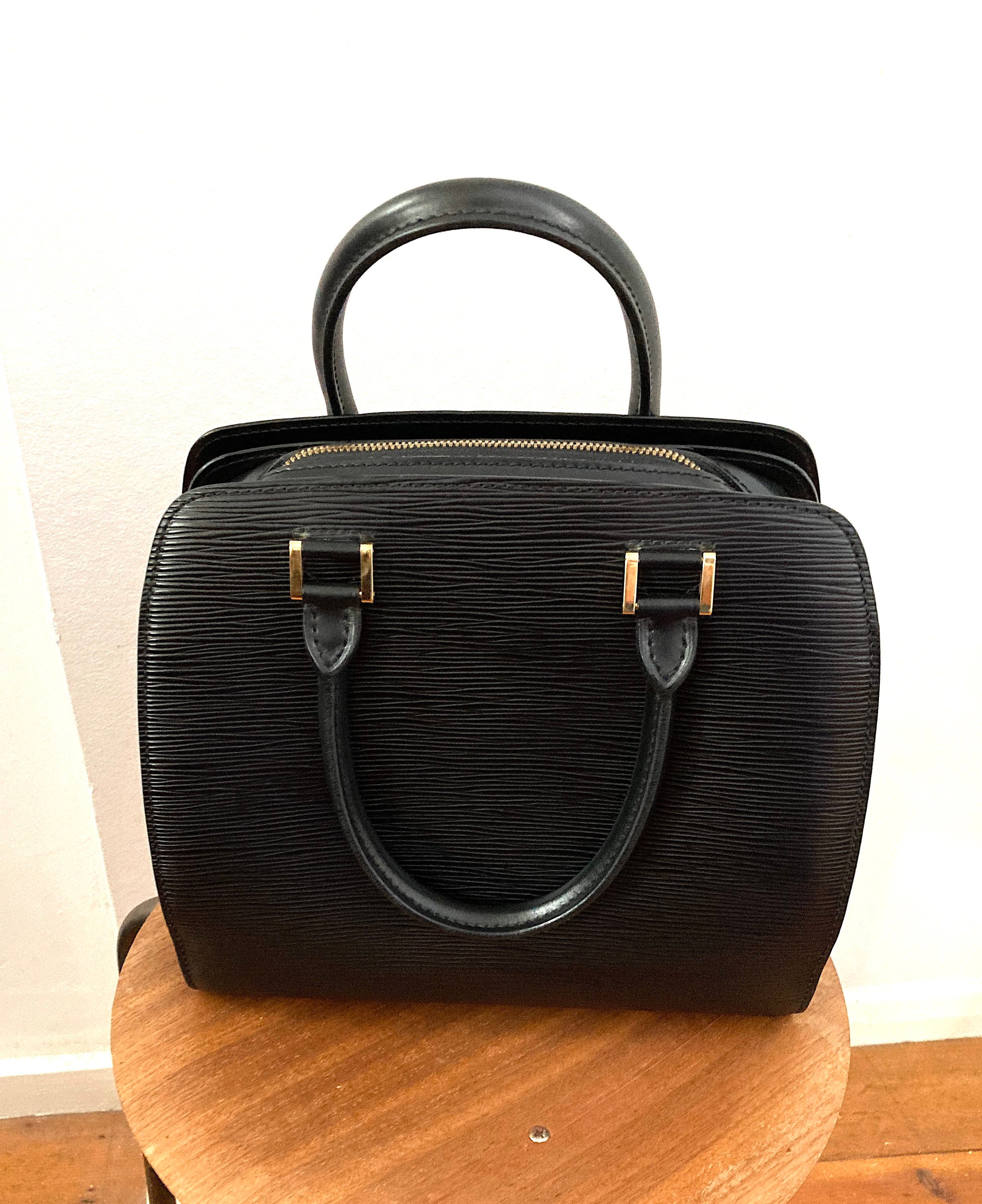 LOUIS VUITTON ブラック ノベルティ　ハンドバッグ il_fullxfull.6172178166_9u5x.jpg
