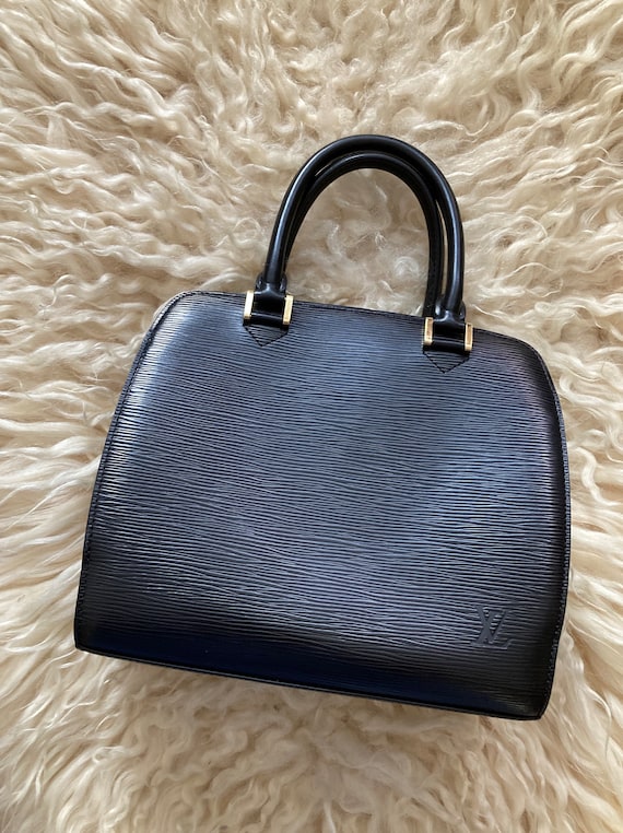 Vintage Louis Vuitton Black Épi Leather Handbag - Etsy