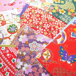 Carta origami Chiyogami media dal Giappone
