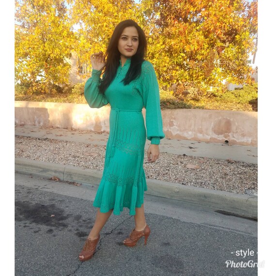 Turquoise knit longsleeve dress/vintage midi dress