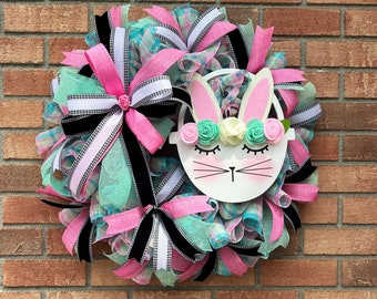 Bunny Face Easter Wreath, Pastel Mesh, Front Door Decor