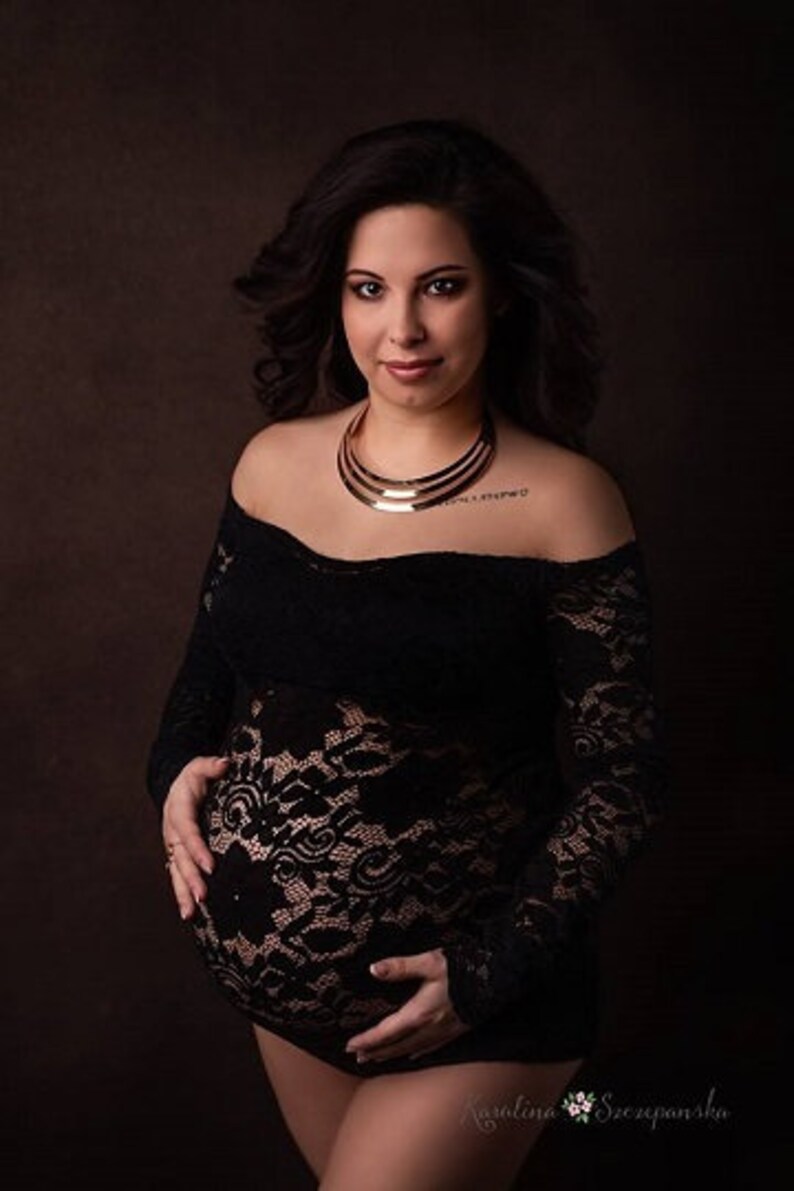 Body with lace for the photoshoot