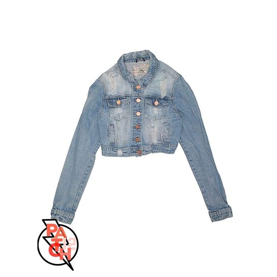 light blue denim jacket girls