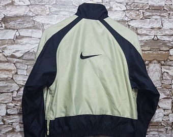 nike vintage jacket womens