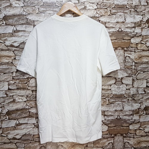 LV Louis Vuitton T-shirt Embroidery Logo Designer Brand White Men's Size: L  - Gender-Neutral Adult Clothing