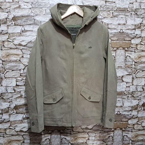 thomas burberry coat