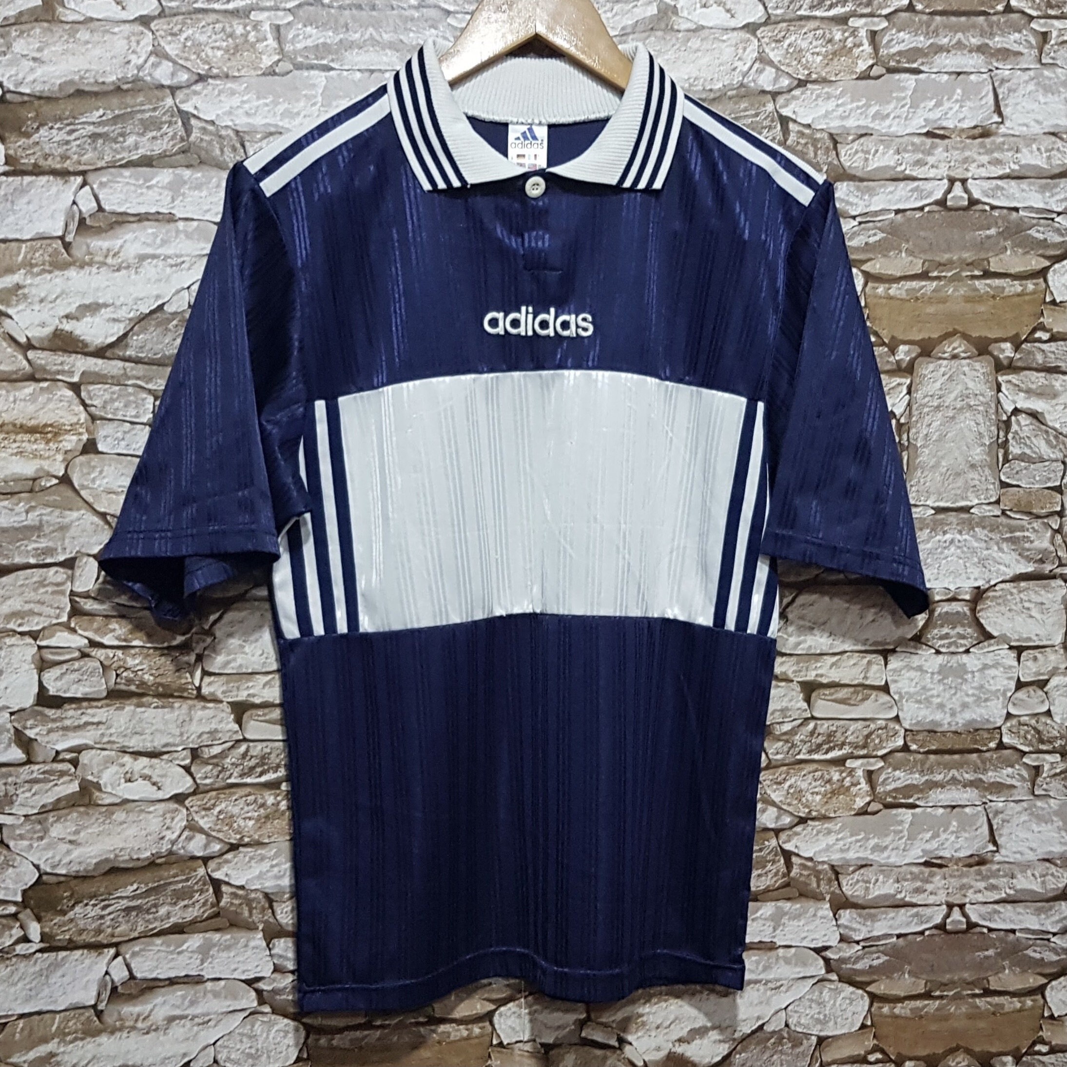 90s adidas t shirt Clearance
