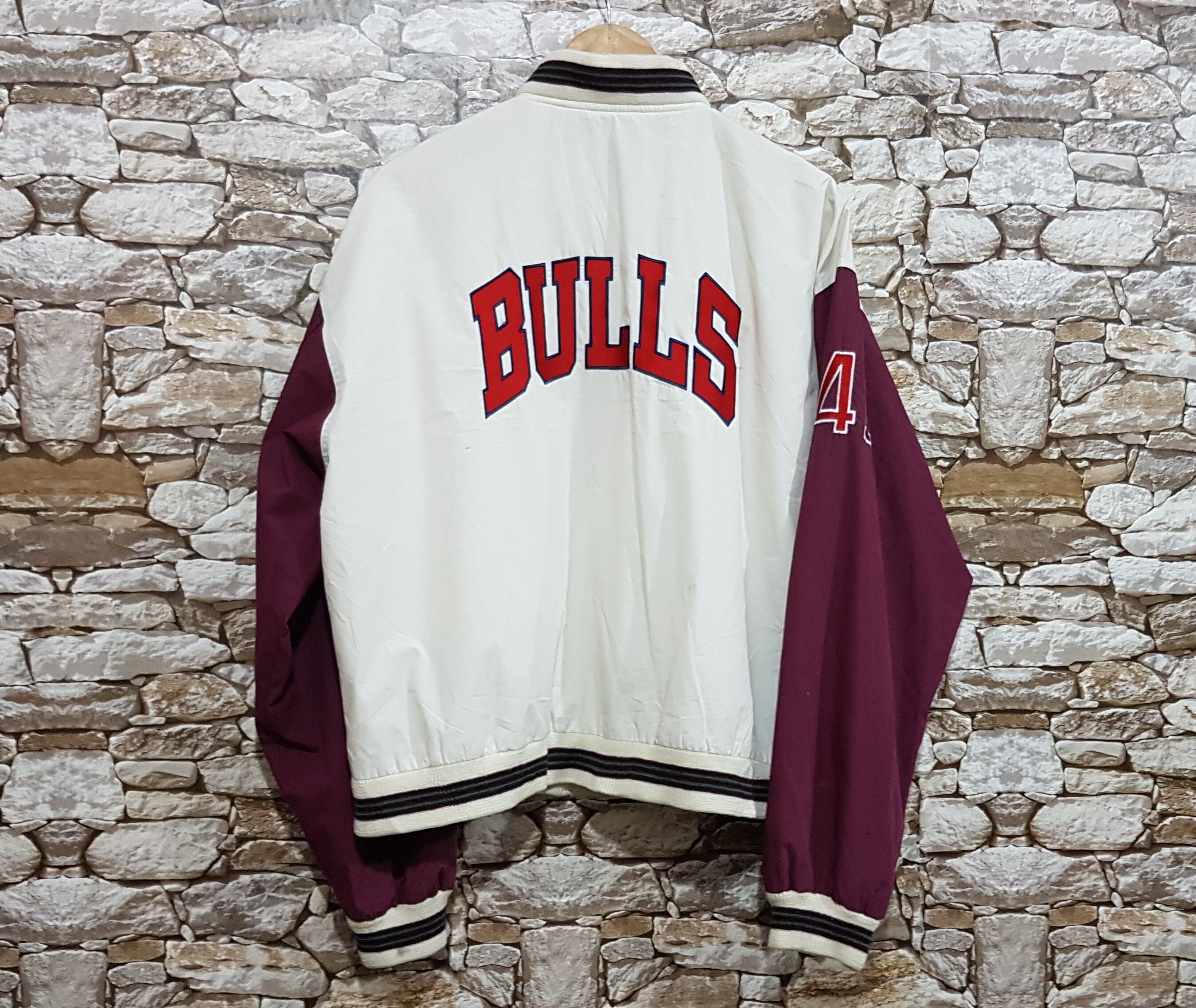 bulls retro jacket
