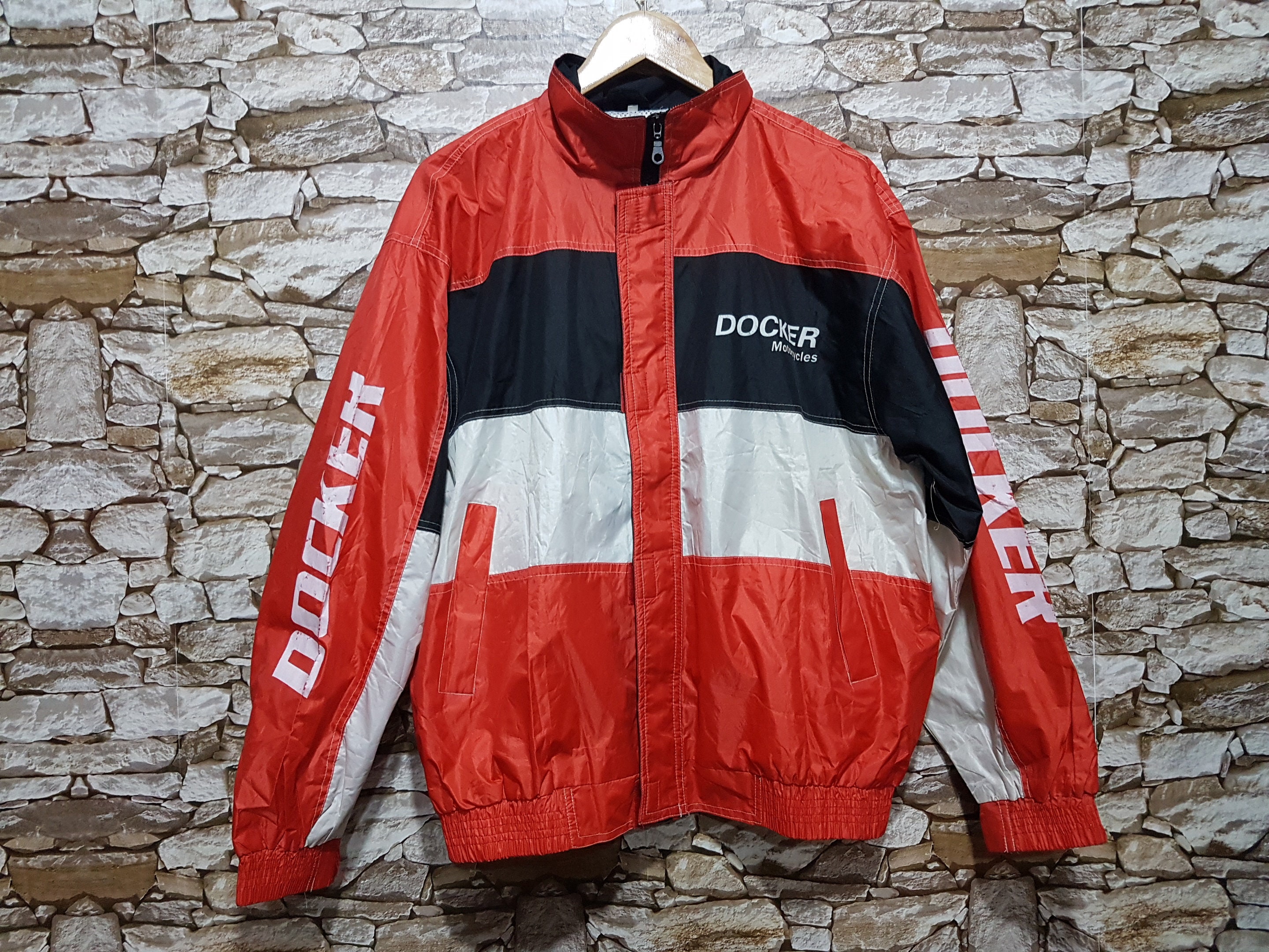 jacket docker