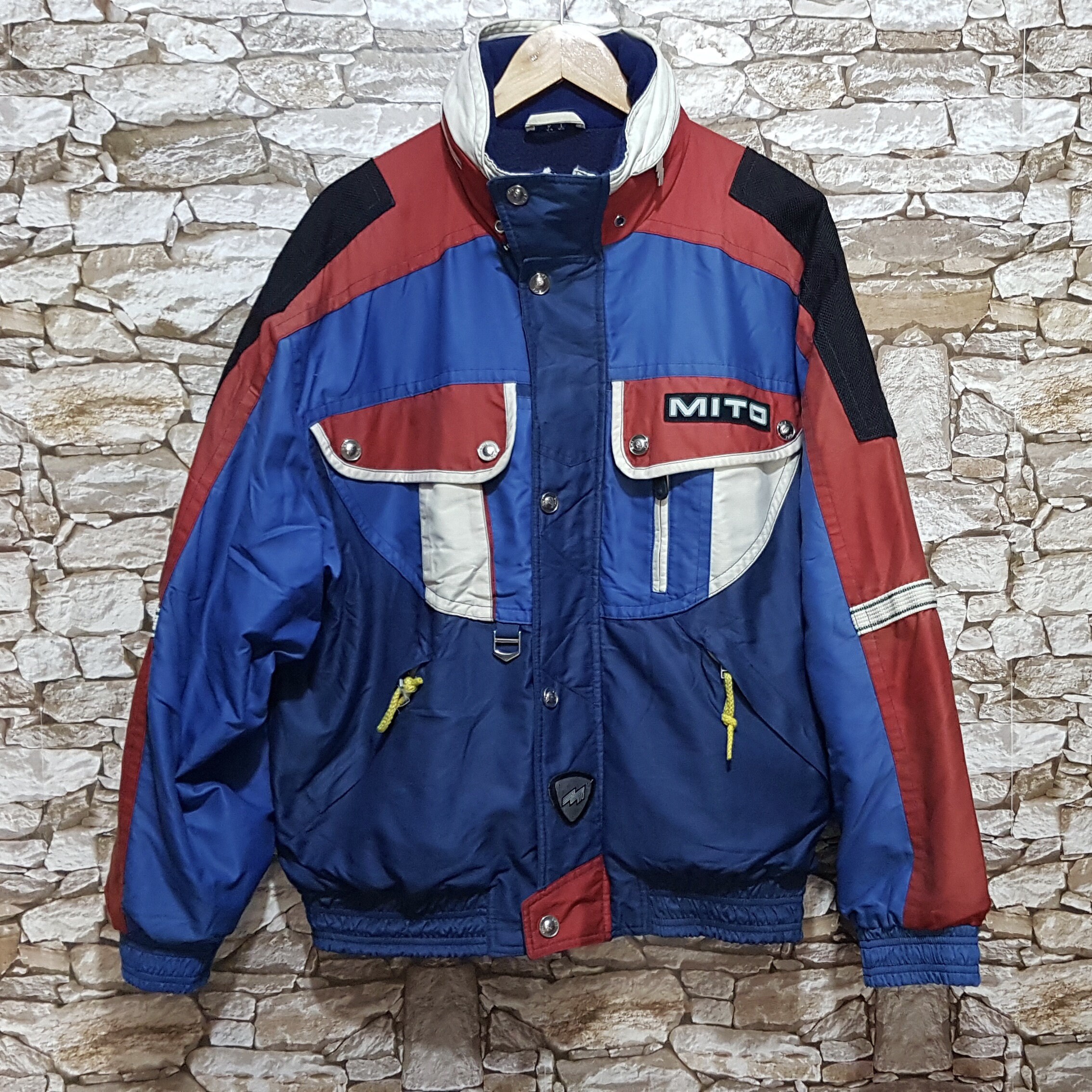 retro snowboard jacket