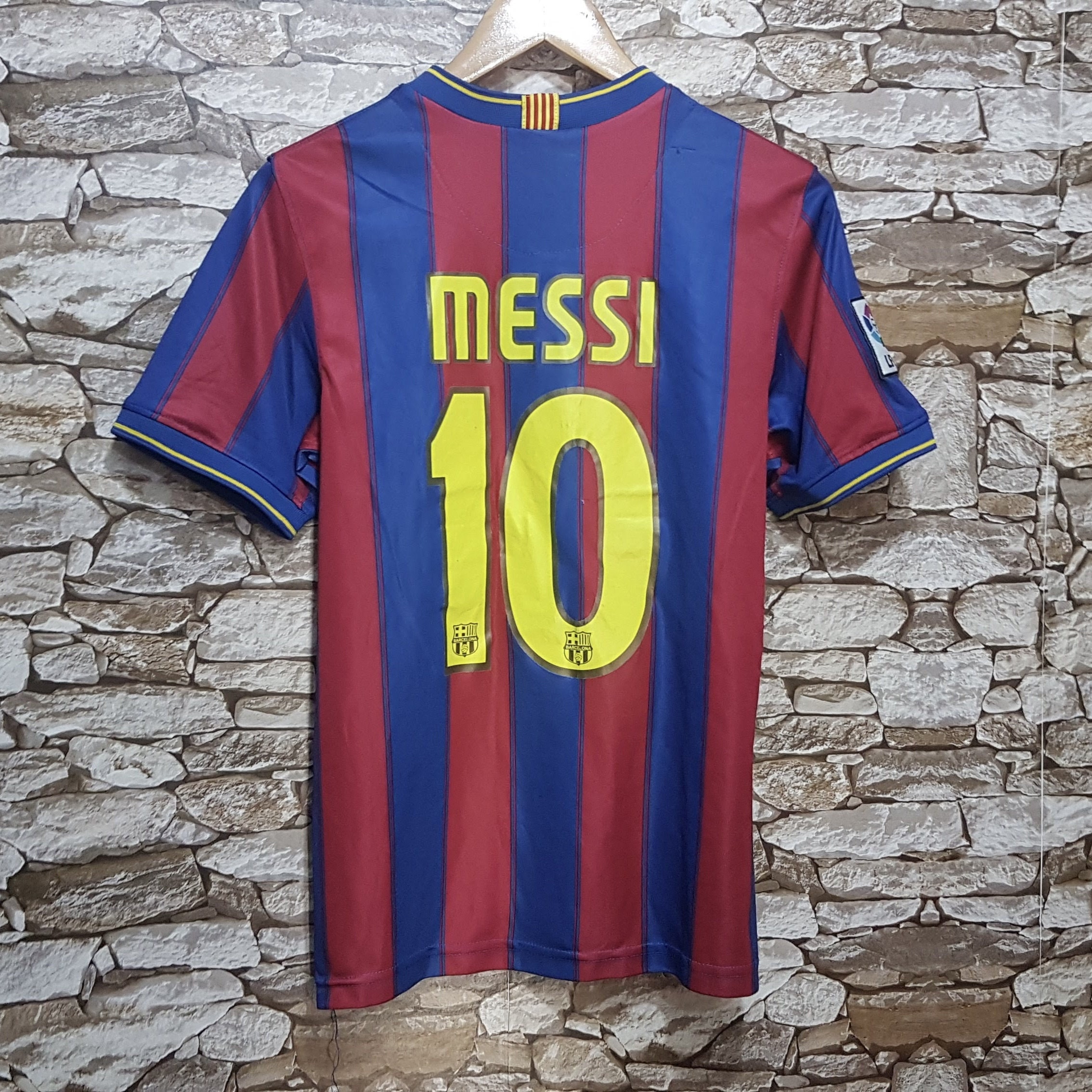 2010 fc barcelona jersey