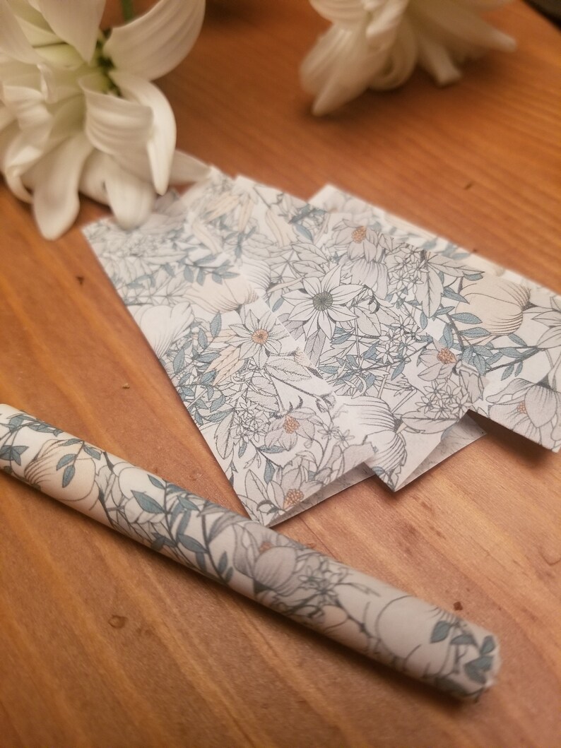 Small Rolling Papers Flowers Etsy