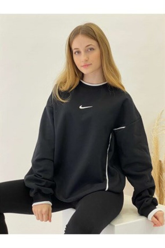 Vintage Nike Sweatshirt