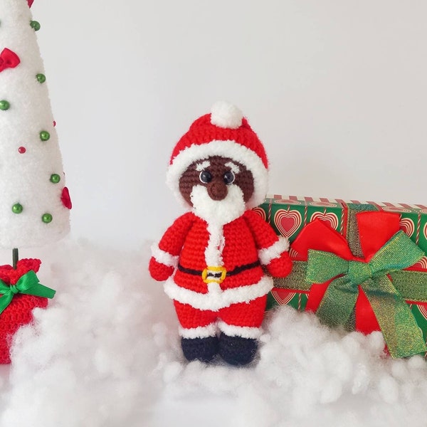 Crochet Santa Claus Amigurumi Santa Christmas decor Beautiful African handmade crochet doll Black Santa Claus A Christmas gift