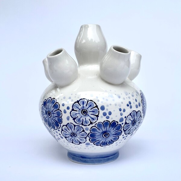 Handpainted Delft blue tulip vase