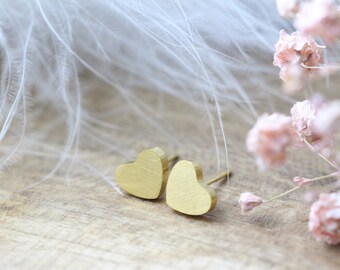 Heart stud earrings stainless steel gold