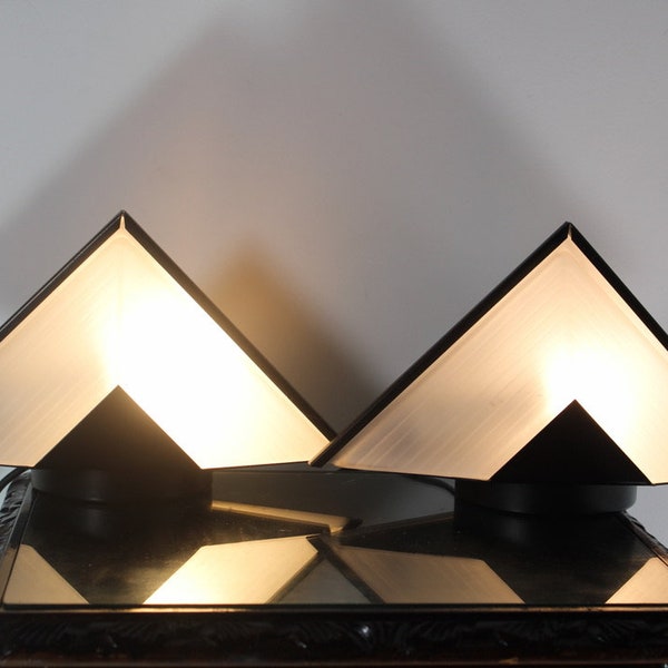 Lampe Pyramide 1980 vintage Allemande x2