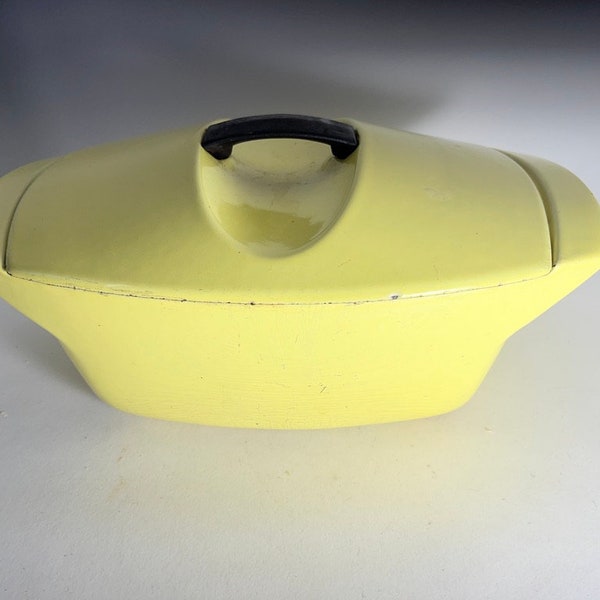 Cocotte Le Creuset Raymond Loewy 2,5L – Jaune Iconique – État D'occasion (compatible Induction)
