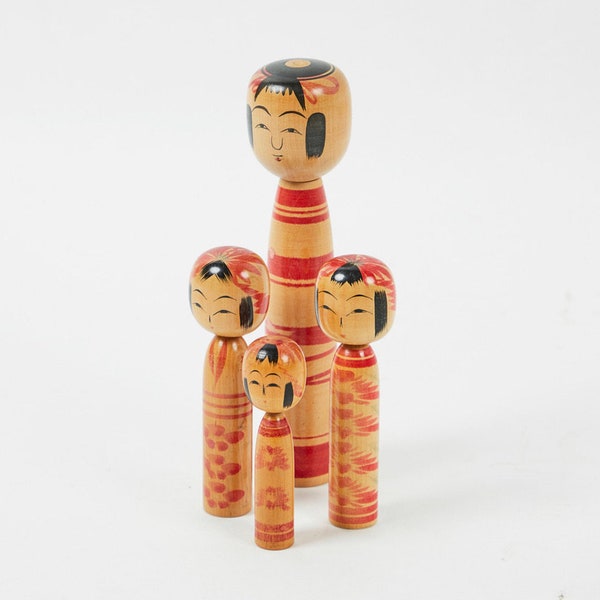 Vintage 1950 Kokeshi dolls wood Japan 4 pcs