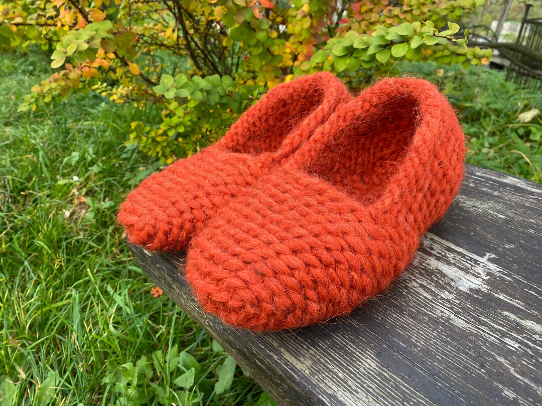 Handwoven Slippers/ Red Wool Slippers/home Slippers/warm Slippers