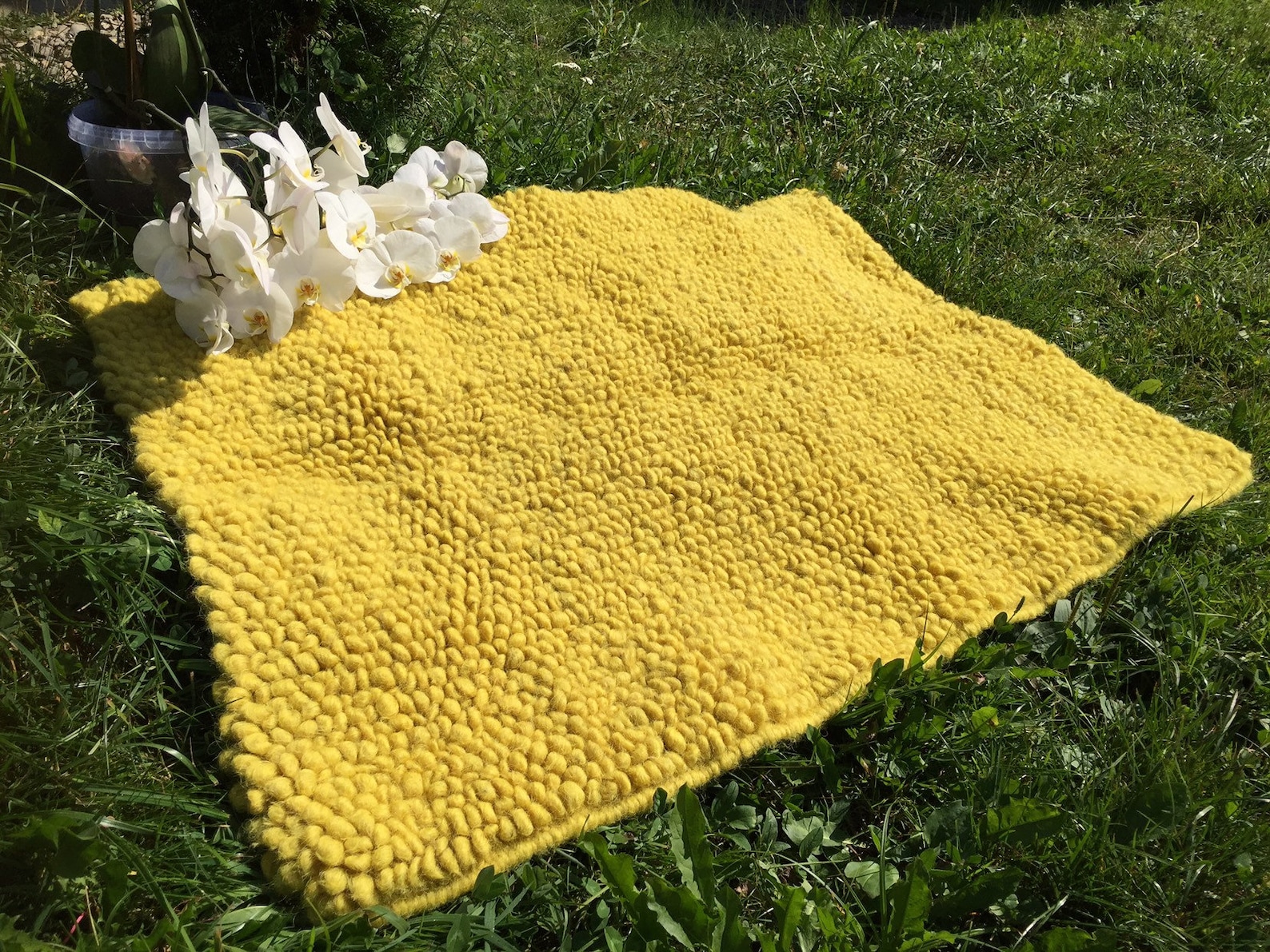 Woven Wool Rug/white Area Rug/custom Rug Size/yellow Room Etsy