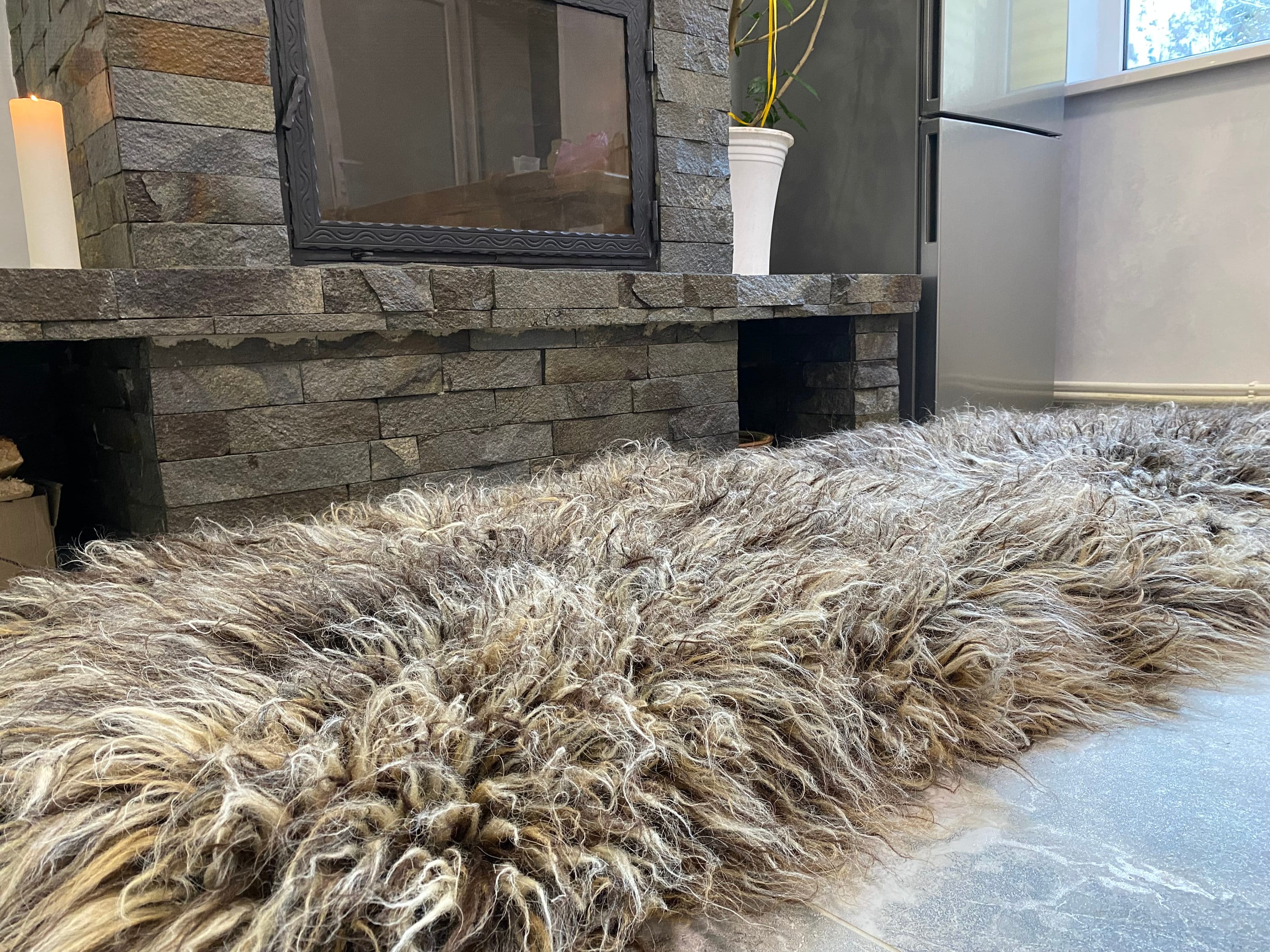Tapis en laine naturelle/tapis de cheminée/tapis moelleux tissé à la main/tapis bio gris/fabriqué en Ukraine/laine artisanale