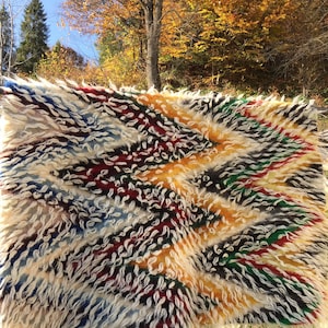 Duvet cover/hand woven blanket/queen fluffy blanket/sofa decor/bedding decor/fluffy carpet/organic wool rug/double bed cover/white blanket
