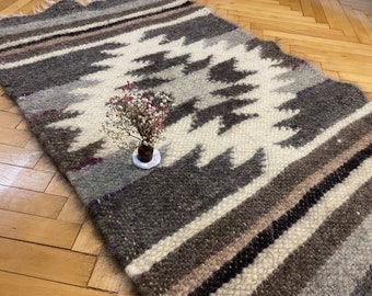 Handmade Gray Woven Wool Rug: Scandinavian Style, Natural Sheep Wool