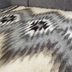 Organic handwoven Blanket/Woven Natural blanket /Living room Rug/Soft Fluffy blanket/Warm eco friendly bedcover/Beige-gray-ivory blanket