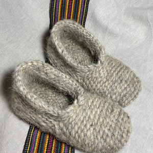 Wool Natural slippers/Room organic slippers/Everyday slippers/wool men’s slippers/hand knitting slippers/Warm eco friendly slippers