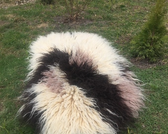 Fluffy Wool Rug: Woven Fireside Cover, Soft Bed Mat