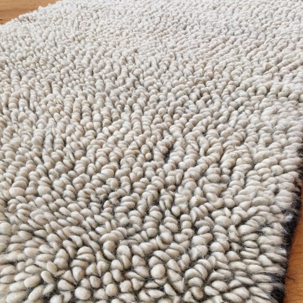White Rug-massage/Woven floor decor/custom rug/sofa decor/Soft Wool coverlet/100%natural Wool Rug/organic handwoven Rug/throw rug