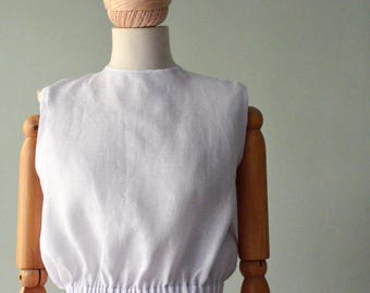 LILAC marzolino top in pure linen. Solid color. Crew neck. Cropped top with elastic. Water-treated fabric.