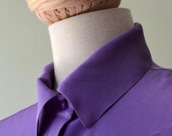 XXXX Shirt Wisteria-colored blouse in pure silk crepe. Small classic Italian collar, masculine cut. Italian fabric