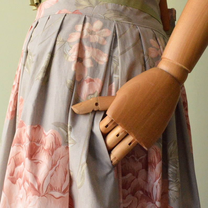 long skirt Romantic design with flowers cotton skirt elegant skirt Curled women/'s shirt in pure printed cotton SECRET GARDEN