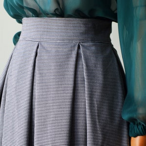 Women&#39;s skirt. BLACK and WHITE or GREY and black pleated houndstooth skirt for women. Elegant skirt, maxi skirt,  Italian fabric
