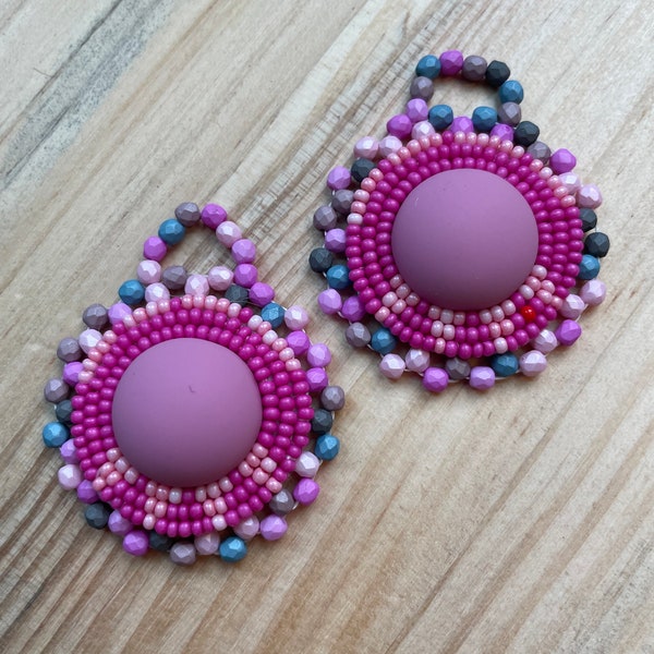 Beaded Earrings Native, dangle earrings, Indigenous beadwork, Native Owned Shops, Native POW Wow jewelry, Matte Pink Matte Purple, Bubblegum