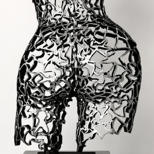 Viol Entwined Reflections: Handcrafted Metal Female Back Sculpture image 4