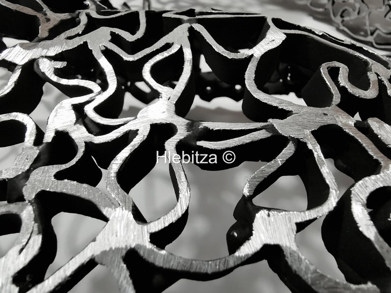 Siluetas de armonía Grandes esculturas de torso de metal de encaje Arte abstracto de la pared, decoración del hogar contemporáneo, artesanía artesanal única imagen 3
