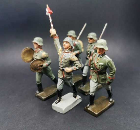 Hand Painted Toy Soldiers 80 mm World 