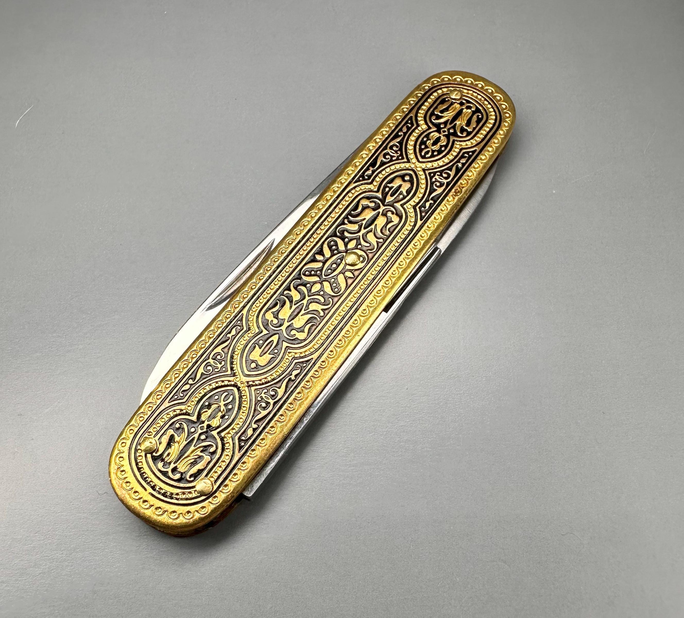 SOLINGEN ゾーリンゲン チタン シザー 国王 金色 ゴールド 箱付き SOLINGEN ゾーリンゲン チタン シザー 国王 金色 ゴールド 箱付き