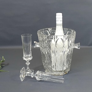 very elegant, large champagne cooler, bottle cooler - lead crystal