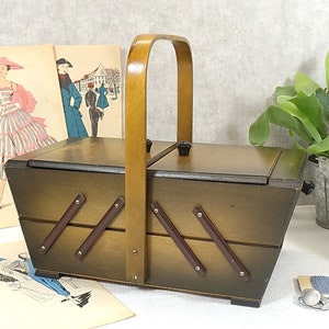 Sewing box, sewing box, sewing box, wooden sewing box, wooden box, utensil - vintage retro - handicrafts - 60s