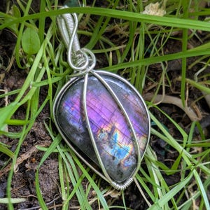 Purple Labradorite Silver Pendant, Labradorite Jewelry, Sterling Silver, Celtic Jewelry, Purple Labradorite Necklace