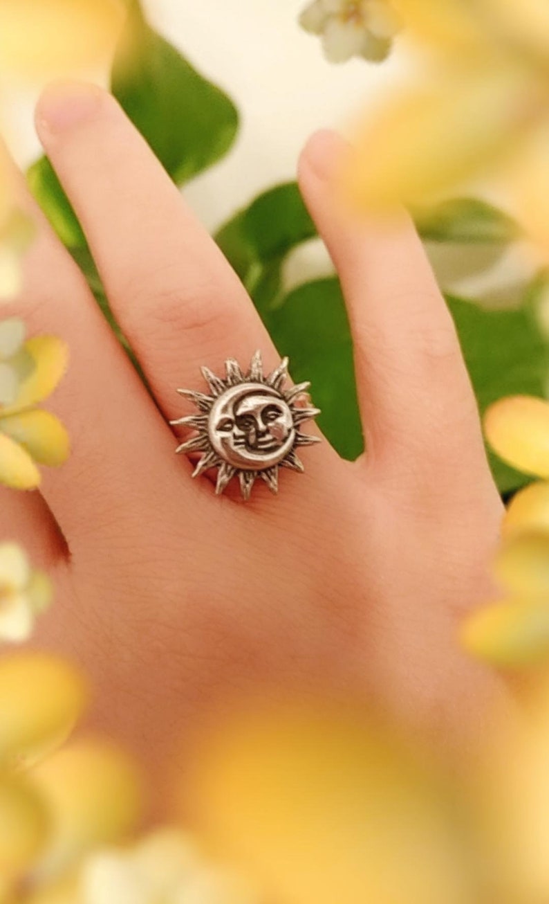 Space Buff Geek Ring Silver Plated Adjustable Ring Friendship Rings Space Ring Sunny Bohemian Beach Jewelry Celestial Sun /& Moon Ring