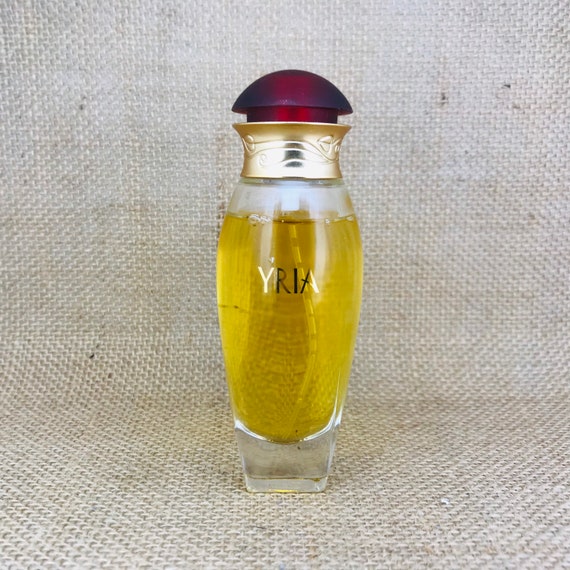 yria parfum