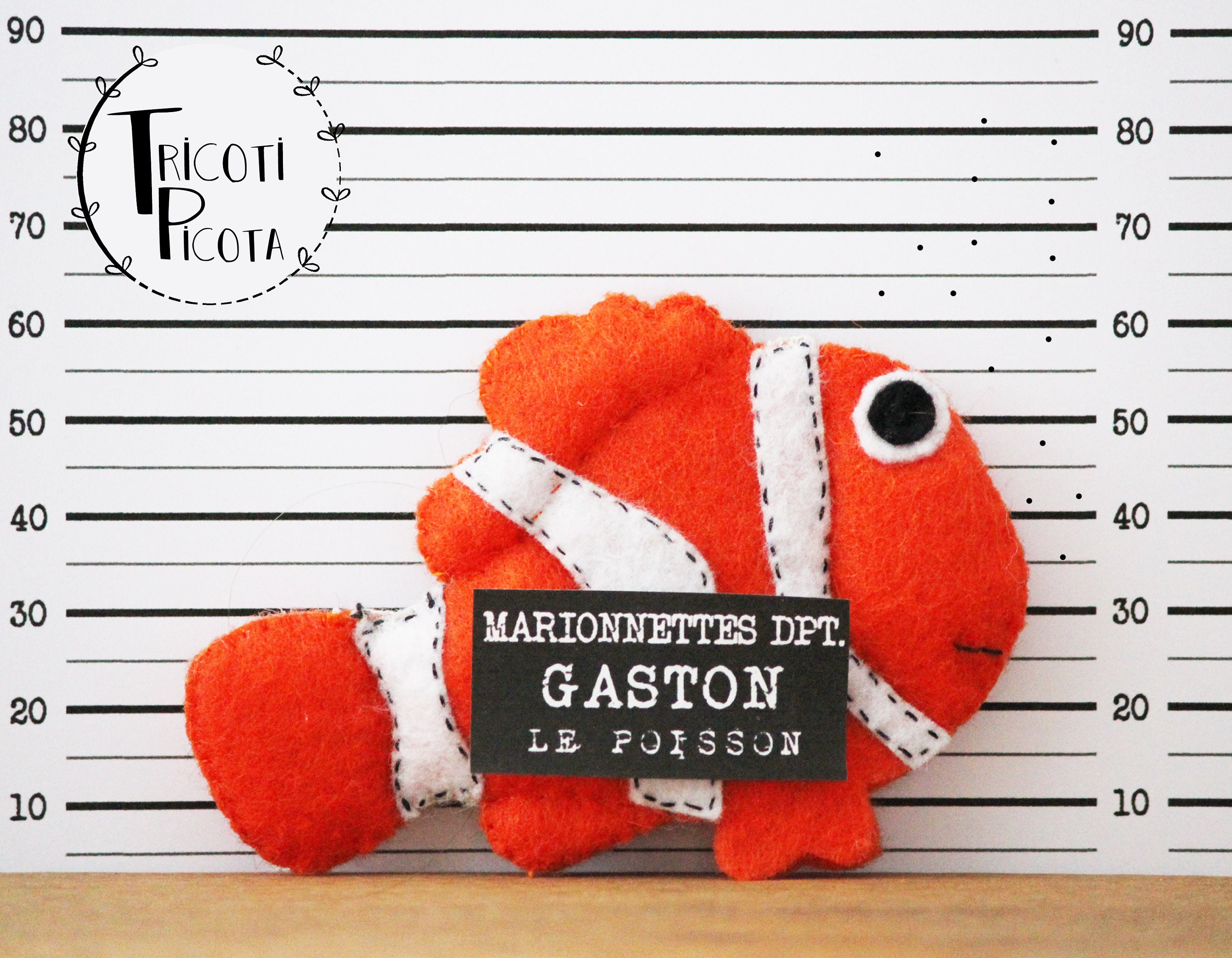 GASTON the Fish - Finger puppet