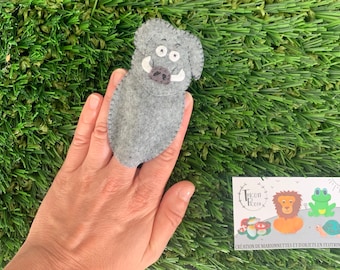 OLIVIER the boar - Finger puppet