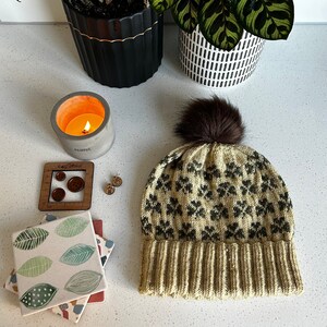 Modèle uniquement - Un chapeau plein de chance